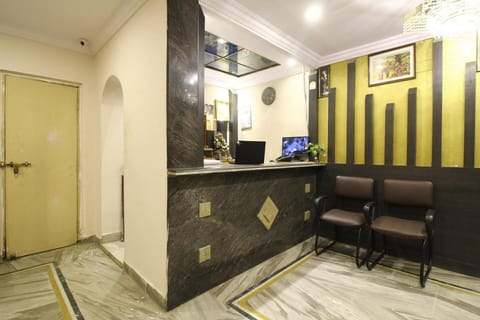 OYO Nav Bharath Residency Near Koti Center Hotel in Hyderabad