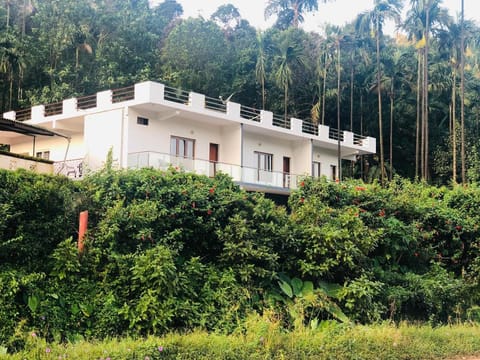 Himavana Resort By Rai Hospitality Resort in Madikeri