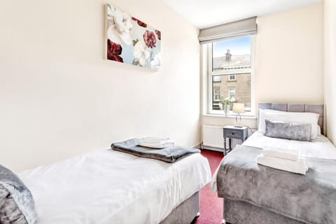 Granville Apartments Harrogate Vacation rental in Harrogate