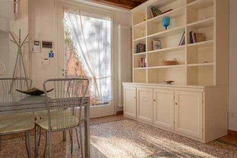 Isaia Garden - BolognaRooms Vacation rental in Bologna