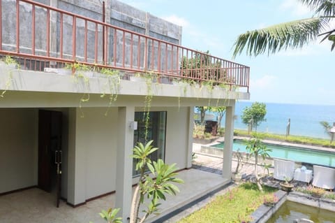 Blue Salt Villa Vacation rental in Batu Layar