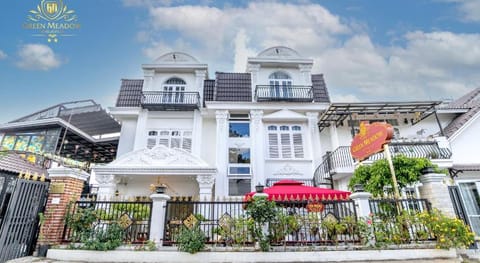 GreenMeadow Central Hotel Đà Lạt Vacation rental in Dalat