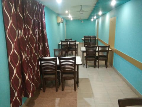 Hotel City Grand Vacation rental in Varanasi