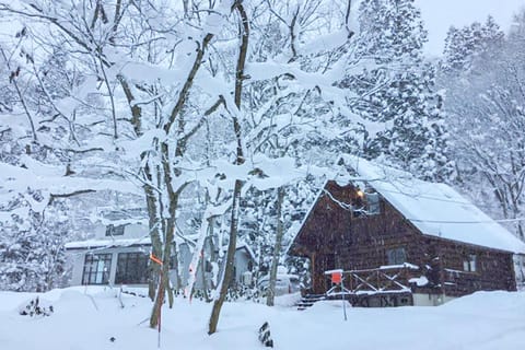 COTTAGE Yamajyu Lodge in Hakuba