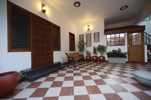 Roscotel Shara Inn Pondicherry Vacation rental in Puducherry