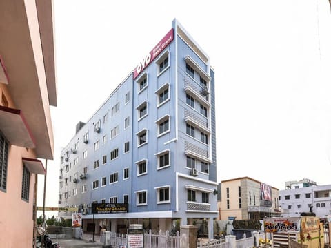 SPOT ON 24414 Hotel Naidu Grand Rooms Vacation rental in Visakhapatnam