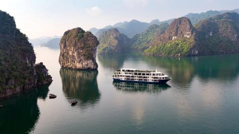 Mon Cheri Cruises Vacation rental in Laos