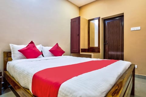 OYO Sri Abirami Inn Hotel in Puducherry
