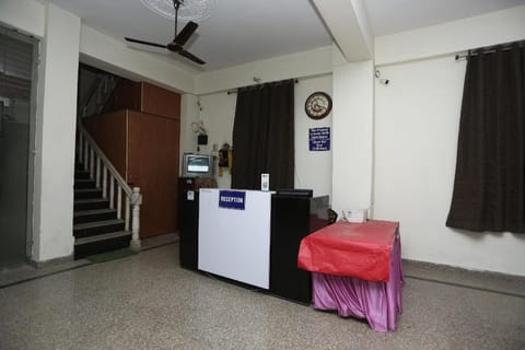 OYO Flagship Sunrise Inn Guest House Vacation rental in Dehradun