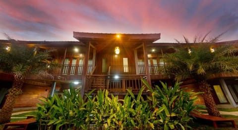 Lisha Grand Hotel Vacation rental in Vang Vieng