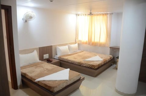 Hotel Ideal vadodara Vacation rental in Vadodara