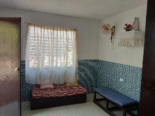 Auntie Ge's Place Vacation rental in Bicol
