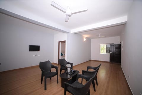 The Base Inn Vacation rental in Puducherry