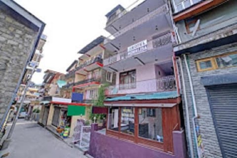 Hotel Monalisa Vacation rental in Manali