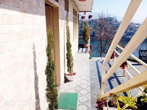 CRYSTAL LAKEVIEW HOMESTAY Vacation rental in Uttarakhand