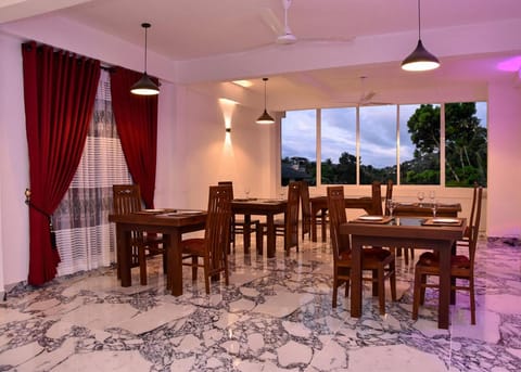 White Camelot Vacation rental in Kandy