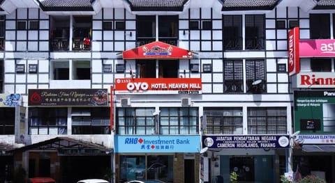 OYO 1153 Heaven Hill Hotel 1 Vacation rental in Tanah Rata