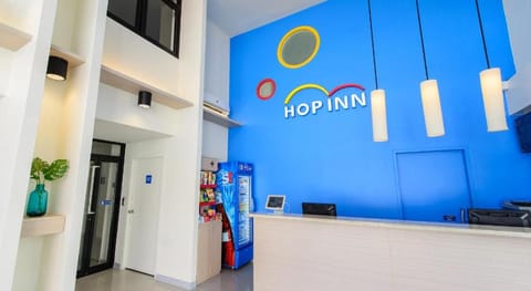 Hop Inn Rayong Sukhumvit Road Vacation rental in Rayong, Mueang Rayong District, Rayong, Thailand