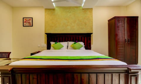 Treebo Trend Fort Malabar North Railway Station Hotel in Kochi