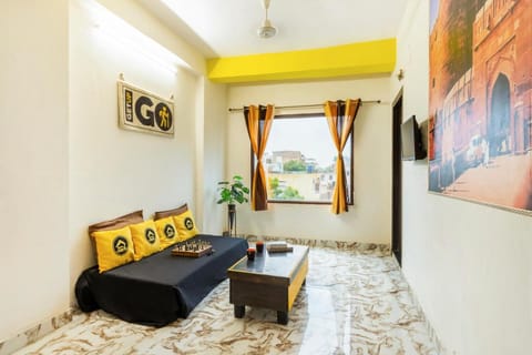 The Hosteller Agra Hostel in Agra