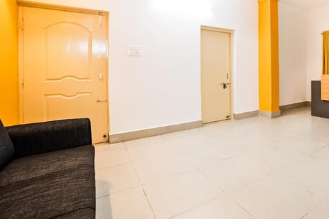 OYO HOME 81551 Pleasant stay near Airport Bed and Breakfast in Bhubaneswar
