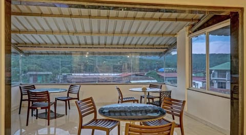 Hotel Lake Paradise Vacation rental in Mahabaleshwar