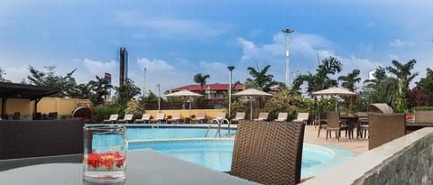Oak Plaza Hotel East Airport Hotel in Accra