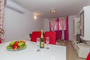 Dvosobni apartman. Br 1 Condo in Split-Dalmatia County