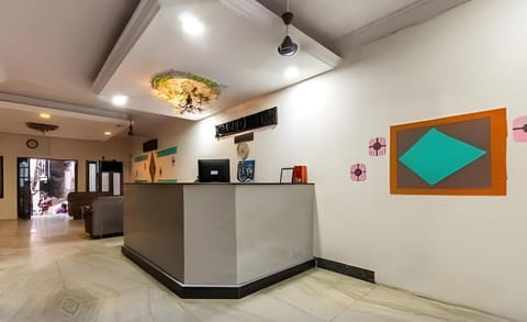 OYO Flagship Santhi Grand Vacation rental in Vijayawada