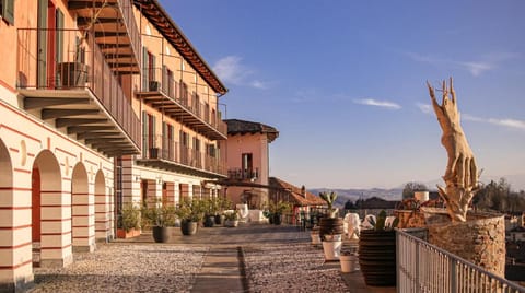 Felicin - Palazzo Boeri Panoramic Suites Vacation rental in Monforte d'Alba