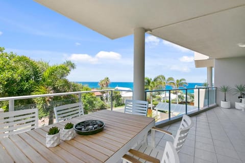 Sunny and spacious Sunshine Beach Vacation rental in Sunrise Beach