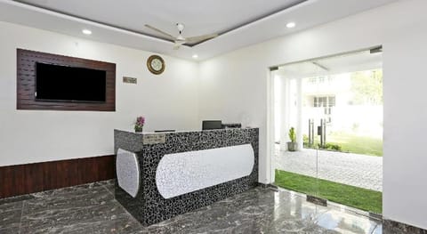 Collection O Hotel Royal Blue Hotel in Bhubaneswar