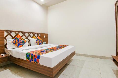 FabExpress Legacy Hotel in Chandigarh