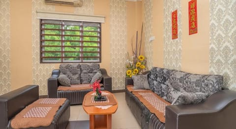 OYO 89328 SZ Hotel Vacation rental in Perak