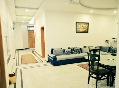 Imperial Lodges Guest House Islamabad Vacation rental in Islamabad