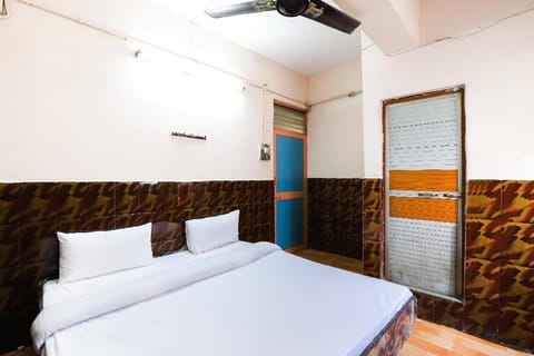SPOT ON Hotel Apar Inn Hotel in Ahmedabad