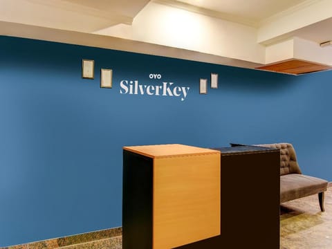 OYO SilverKey Executive Stays Discovery Suites Vacation rental in Noida