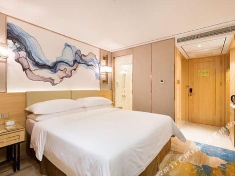 Vienna Hotel Fujian Xiamen Jichang Jiangtou Metro Station Vacation rental in Xiamen