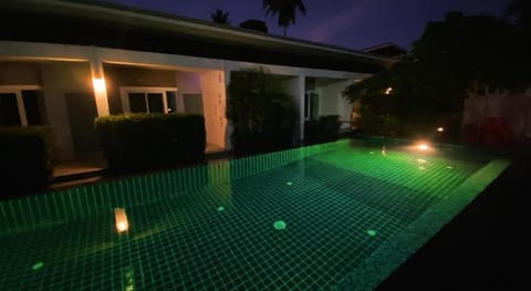 Phangan Hometown Resort - Adults Only Vacation rental in Ko Pha-ngan Sub-district