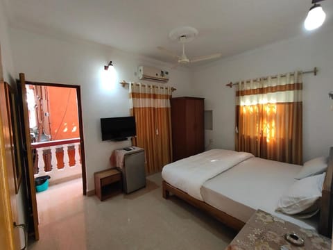 Rosy Guest House Vacation rental in Baga