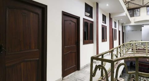 SPOT ON 48765 Hotel Amandeep Vacation rental in Ludhiana