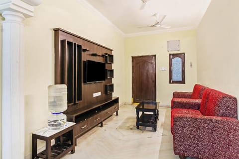 Flagship Sri Nirvana Inn Near Shilparamam Hotel in Hyderabad