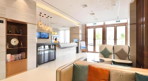 City Comfort Inn Wuhan Hankou Bei Light Rail Station Vacation rental in Wuhan