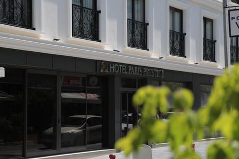 HOTEL PARIS PRESTIGE     Hôtel in Izmir