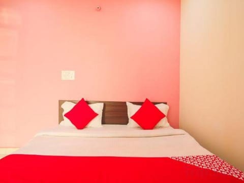 OYO 62980 Shiva Residency Vacation rental in Gurugram