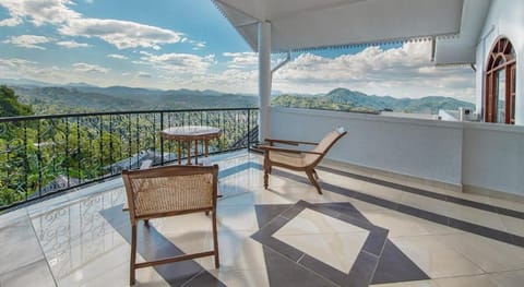 Ceylon Breeze Kandy Vacation rental in Kandy