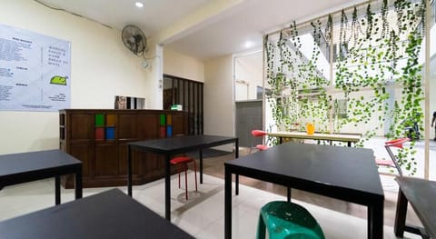 KoolKost near Ragunan Zoo Vacation rental in South Jakarta City