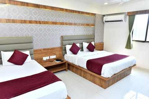 Hotel Peradiot Hotel in Ahmedabad
