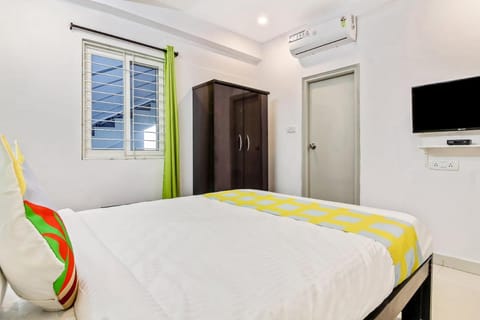 Collection O Vennela Residency Hotel in Hyderabad