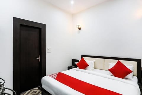 OYO 62014 Hotel New Geetanjali Urlaubsunterkunft in Lucknow